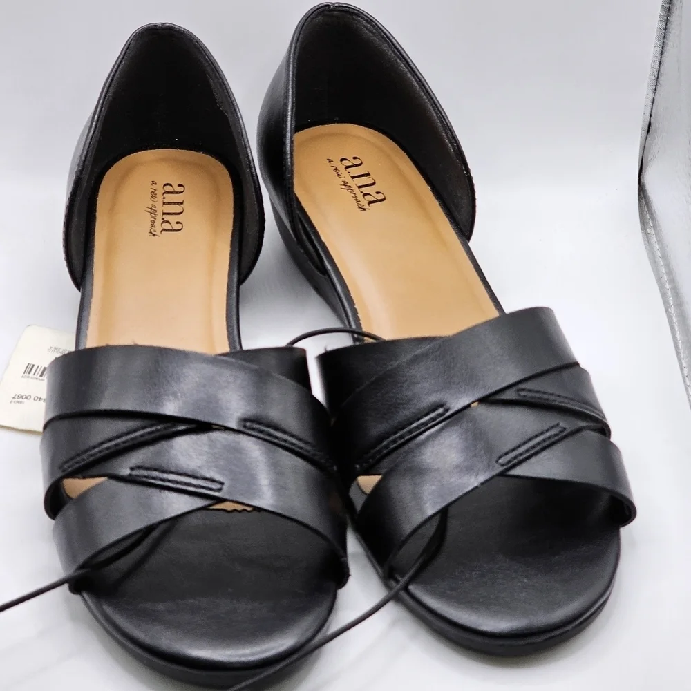 a.n.a. Sandals - Picture 2 of 5